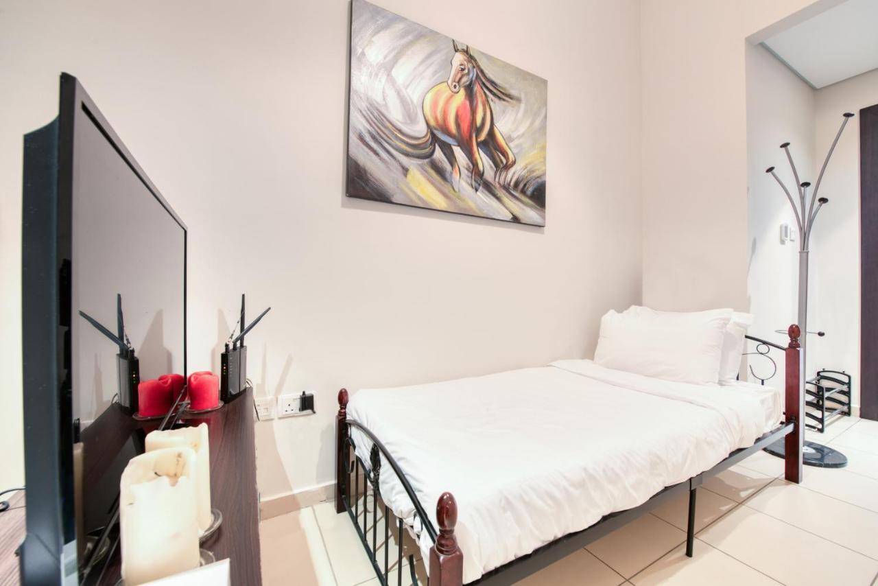 דובאי Maison Privee - Big, Bright, Luxury Marina Views Apt Next To Beach מראה חיצוני תמונה