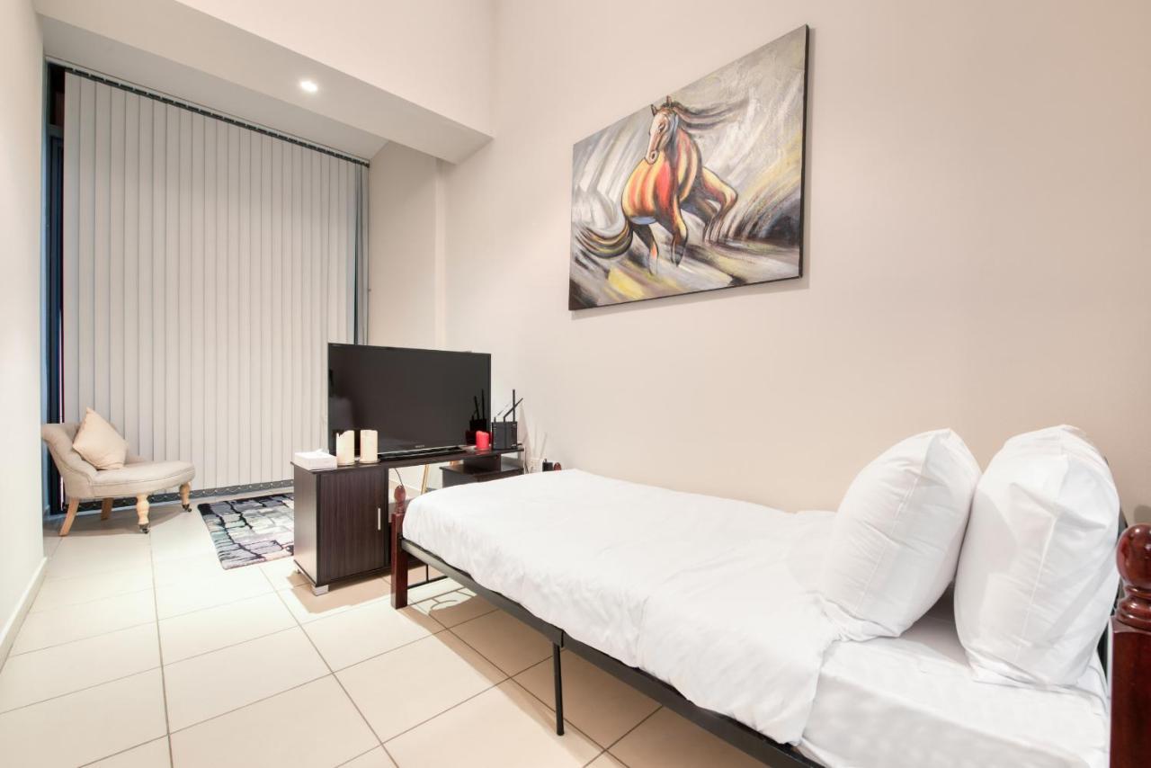 דובאי Maison Privee - Big, Bright, Luxury Marina Views Apt Next To Beach מראה חיצוני תמונה