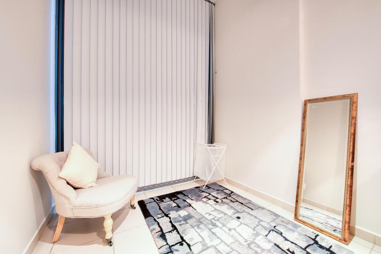 דובאי Maison Privee - Big, Bright, Luxury Marina Views Apt Next To Beach מראה חיצוני תמונה