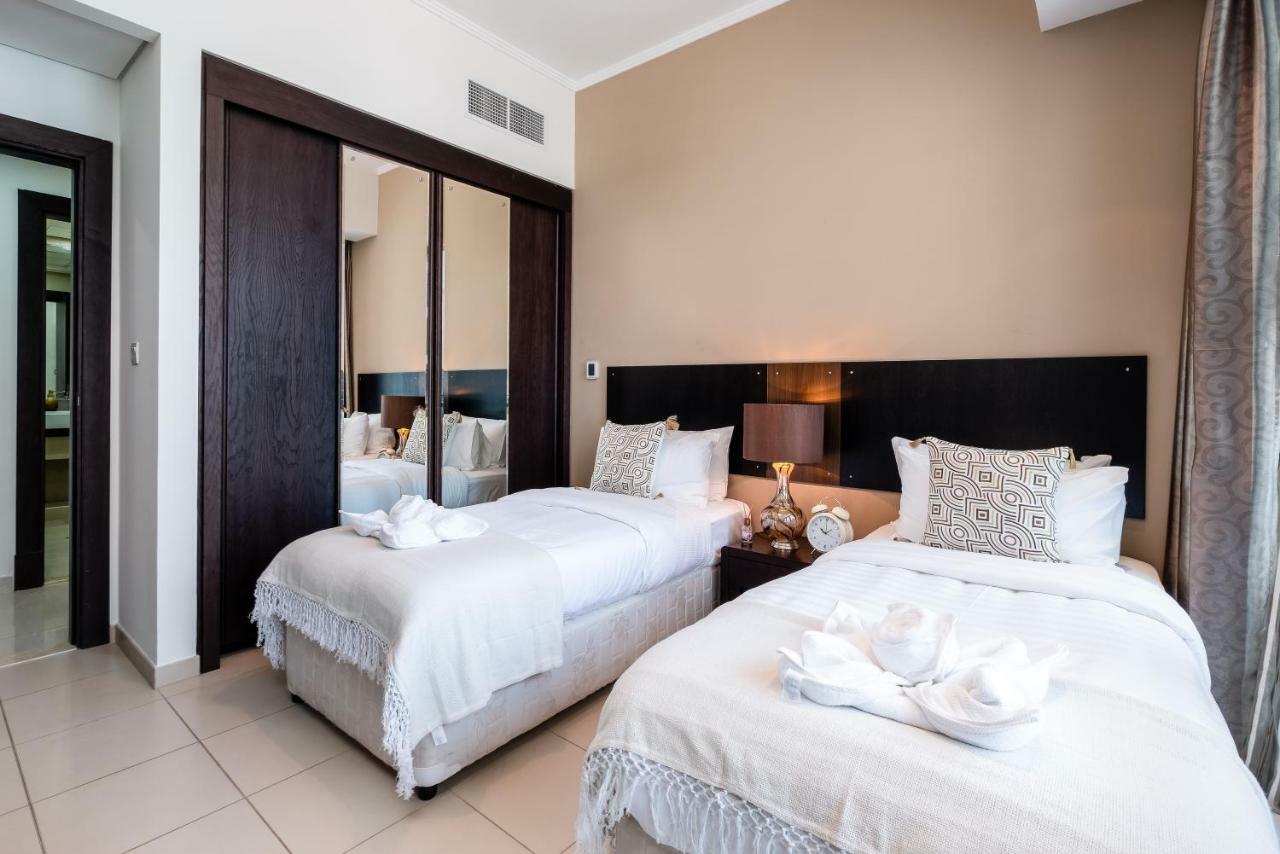 דובאי Maison Privee - Big, Bright, Luxury Marina Views Apt Next To Beach מראה חיצוני תמונה