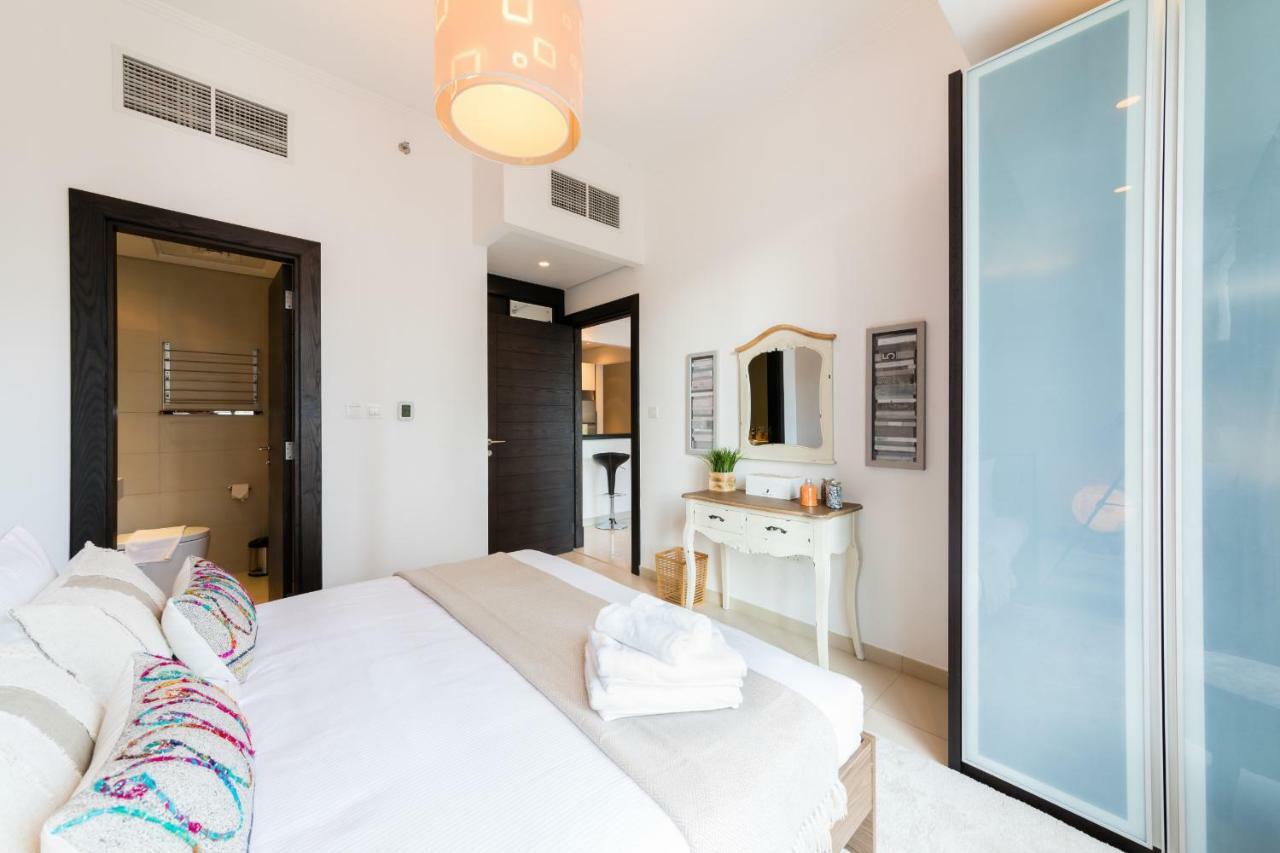 דובאי Maison Privee - Big, Bright, Luxury Marina Views Apt Next To Beach מראה חיצוני תמונה
